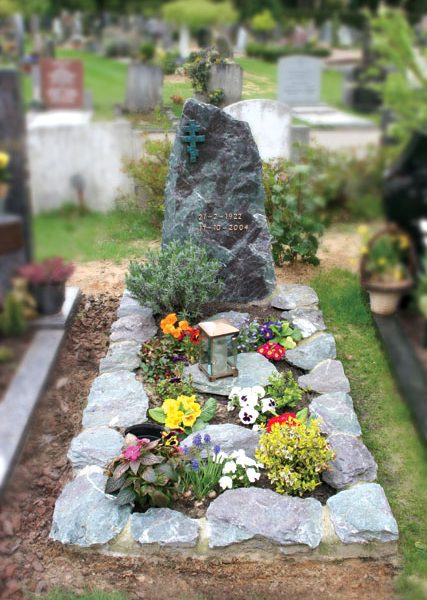 Grafmonument Steenwijk